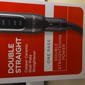 Revlon Copper Ceramic dual plate straightner. BRAND NEW.